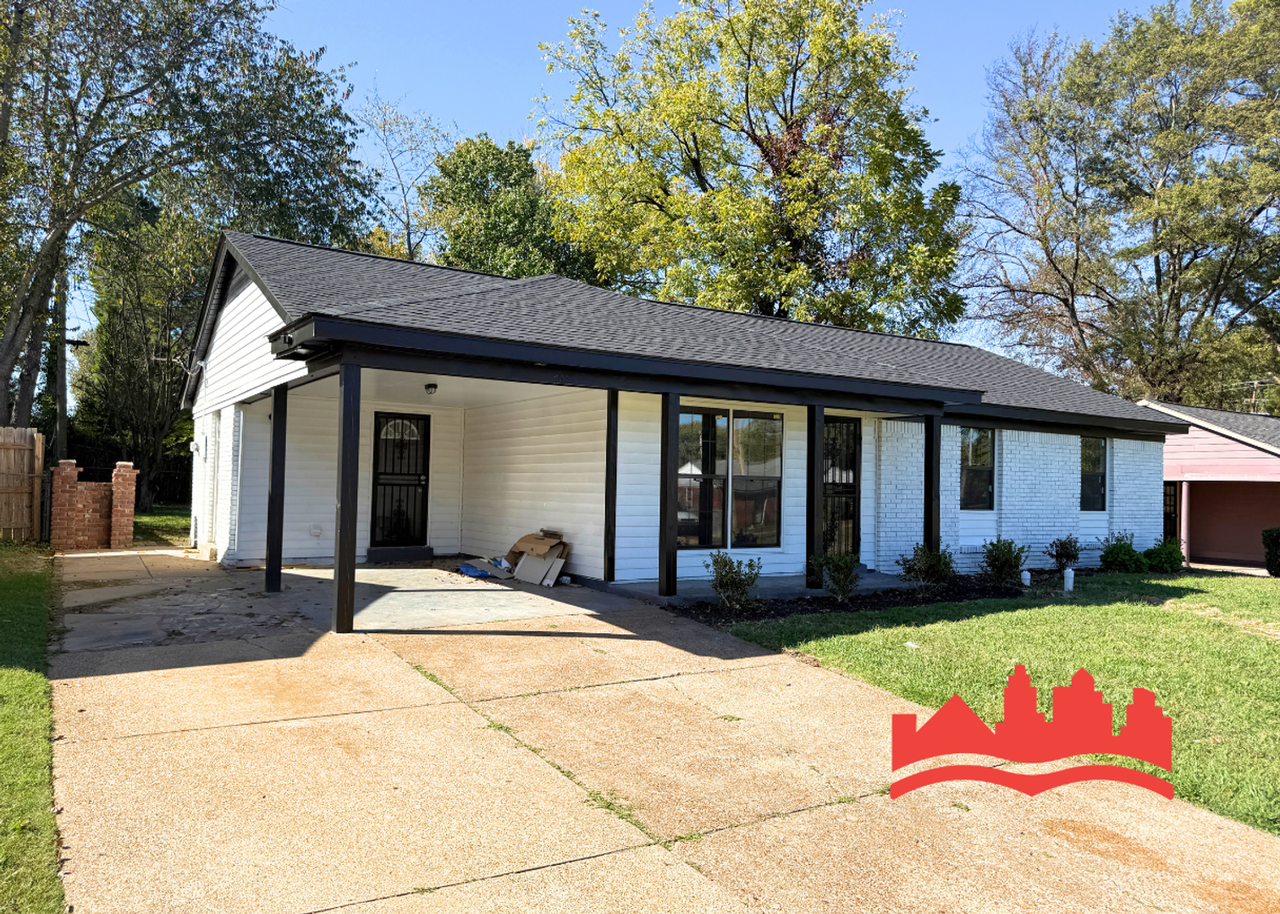 4695 Aldridge Dr - Photo 3 of 13