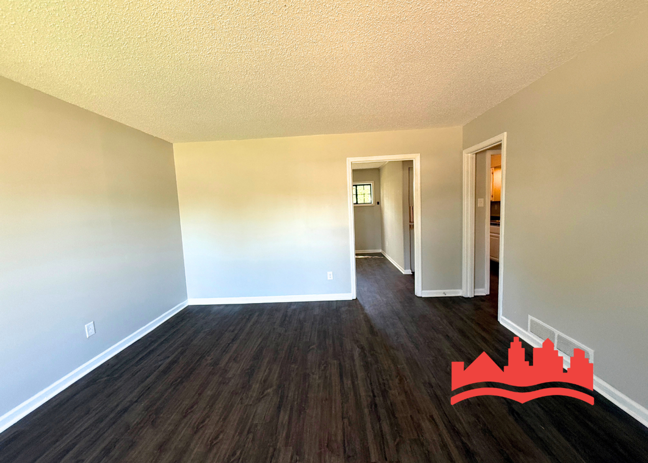 4695 Aldridge Dr - Photo 5 of 13