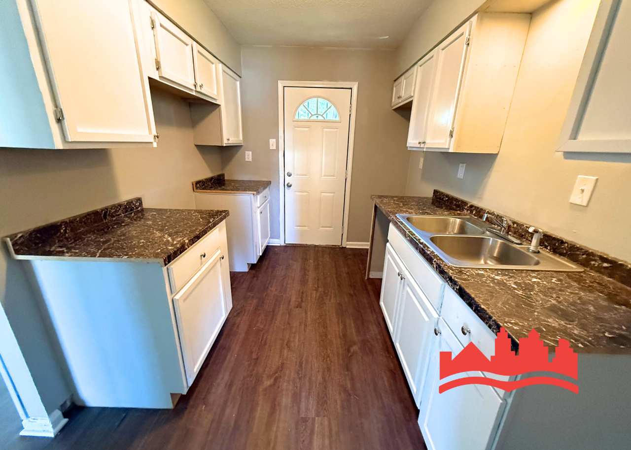 4695 Aldridge Dr - Photo 7 of 13