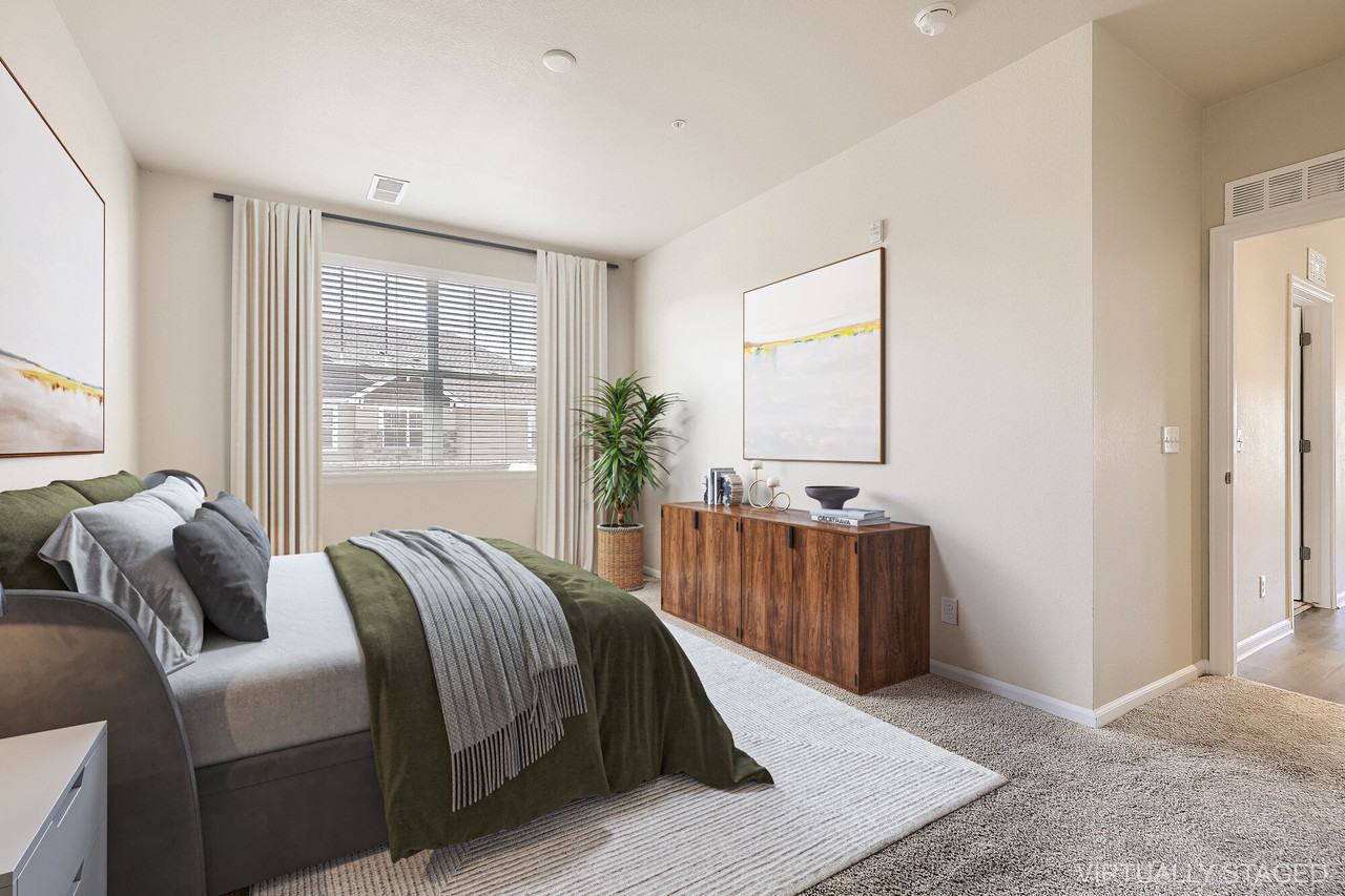 Maple Leaf Townhomes - Photo 2 of 31