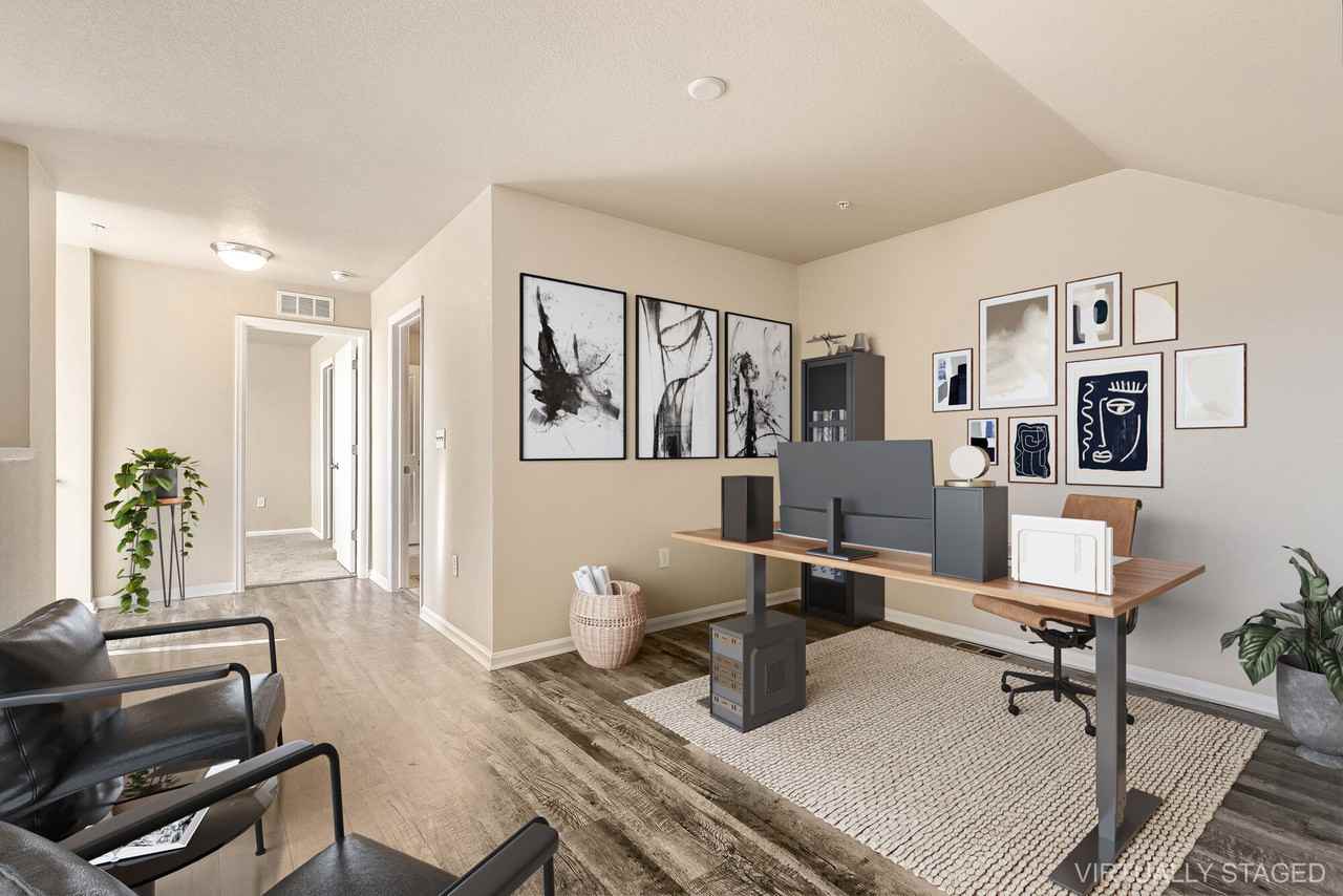 Maple Leaf Townhomes - Photo 6 of 31