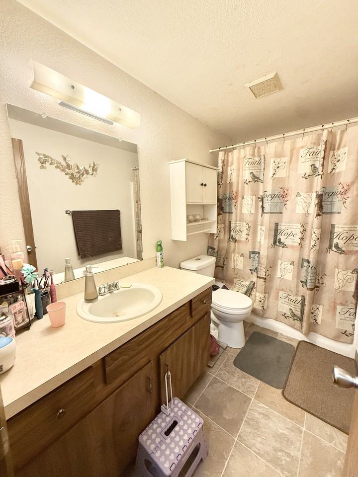 1143-1163 East 5th Street - Photo 6 of 8