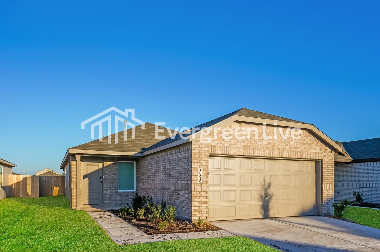 10810 Red Orchid Dr - Photo 2 of 14