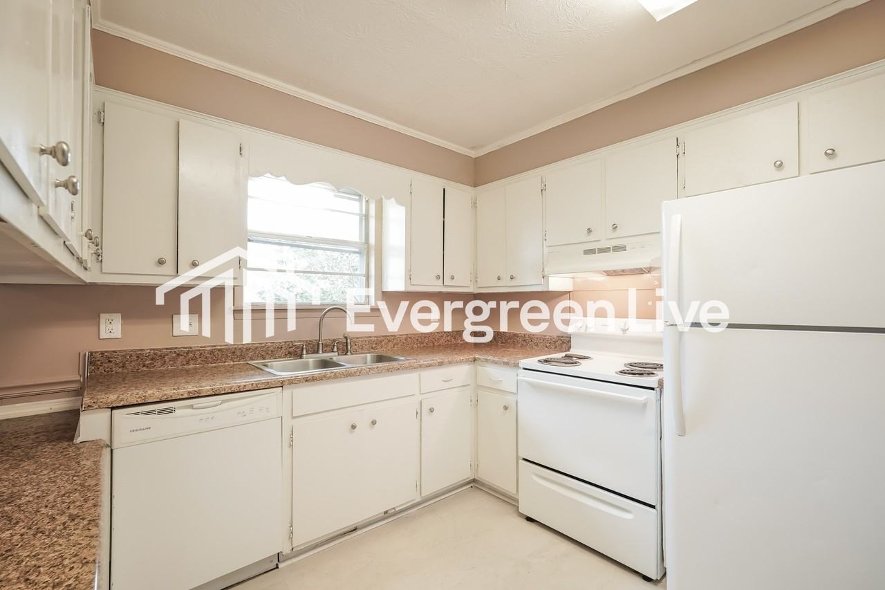 3708 Warsaw Ct - Photo 6 of 15