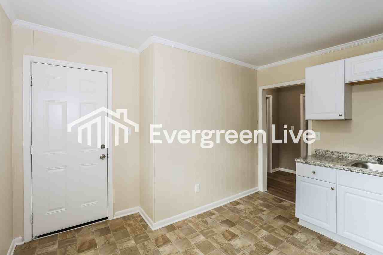 505 1st Ave - Photo 6 of 16