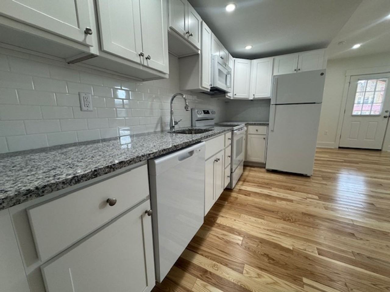 1115 North Negley Avenue - Photo 2 of 6