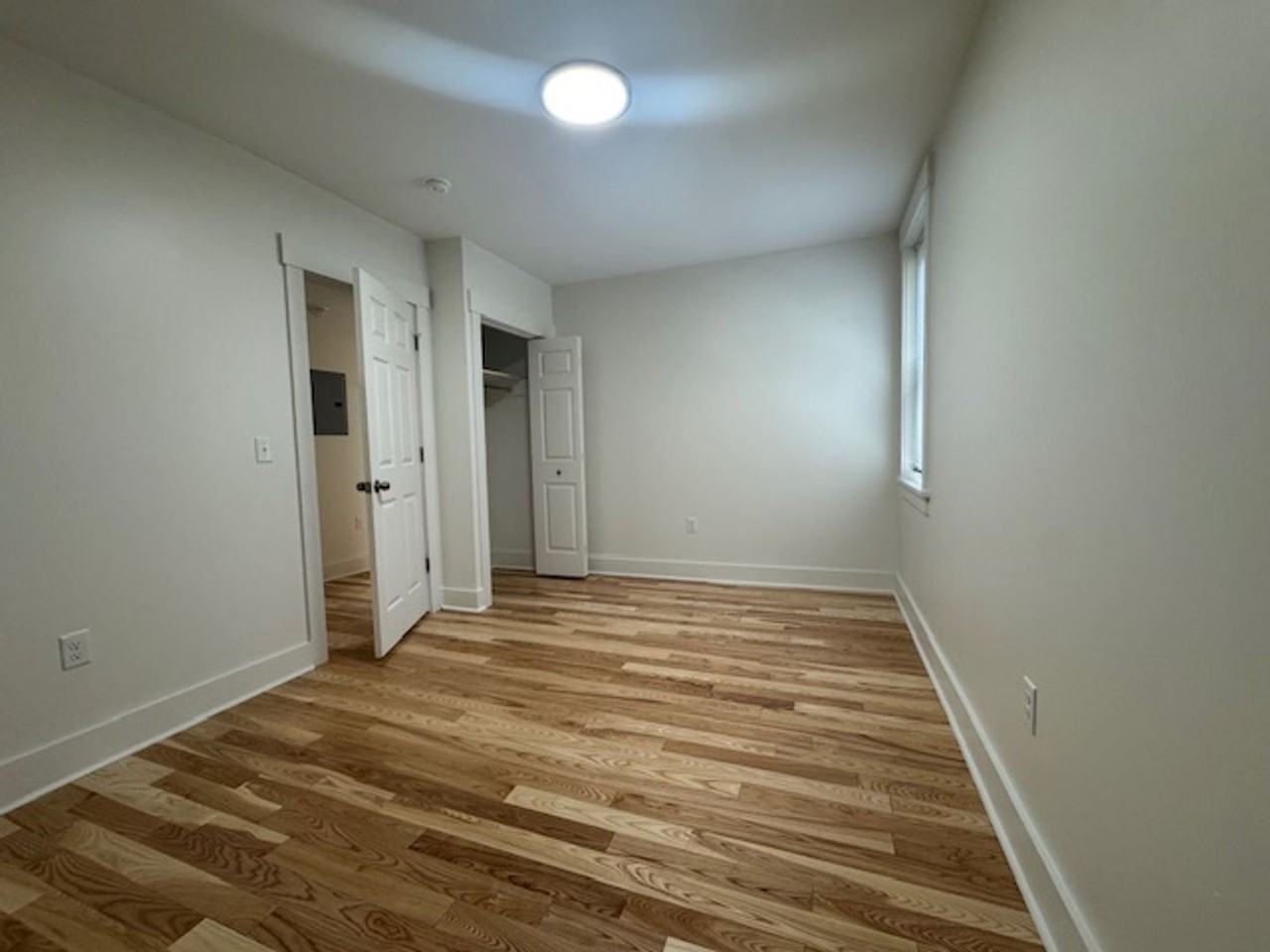 1115 North Negley Avenue - Photo 4 of 6