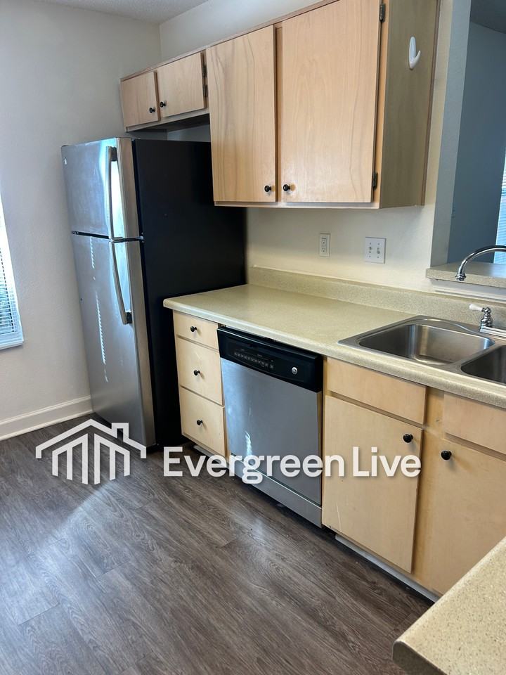 60 Boreal Ct - Photo 5 of 16