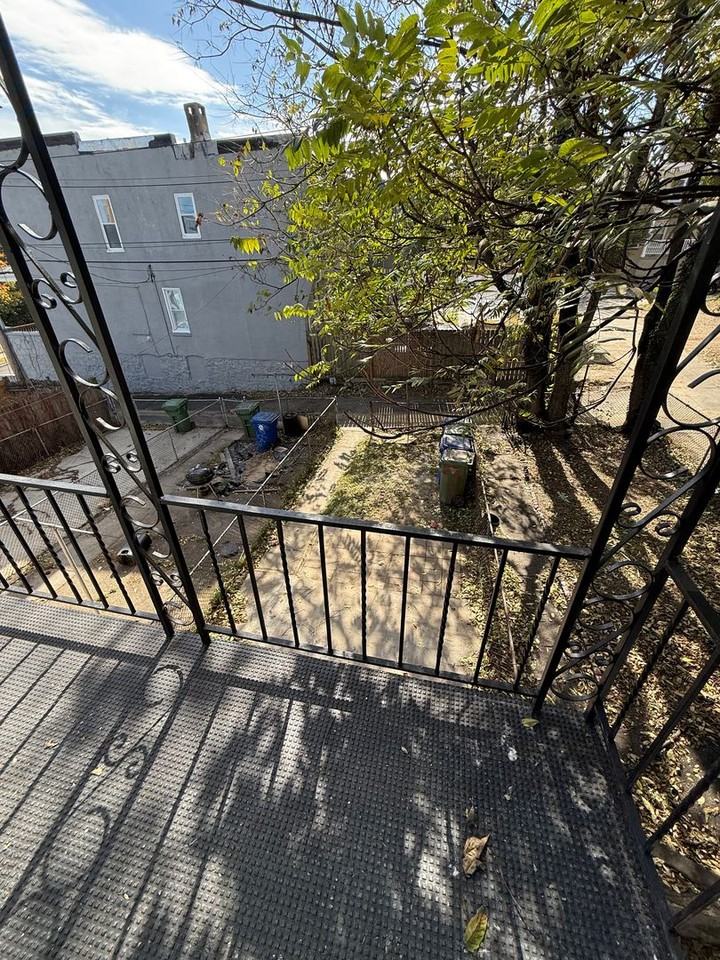 2709 Mosher Street - Photo 3 of 11