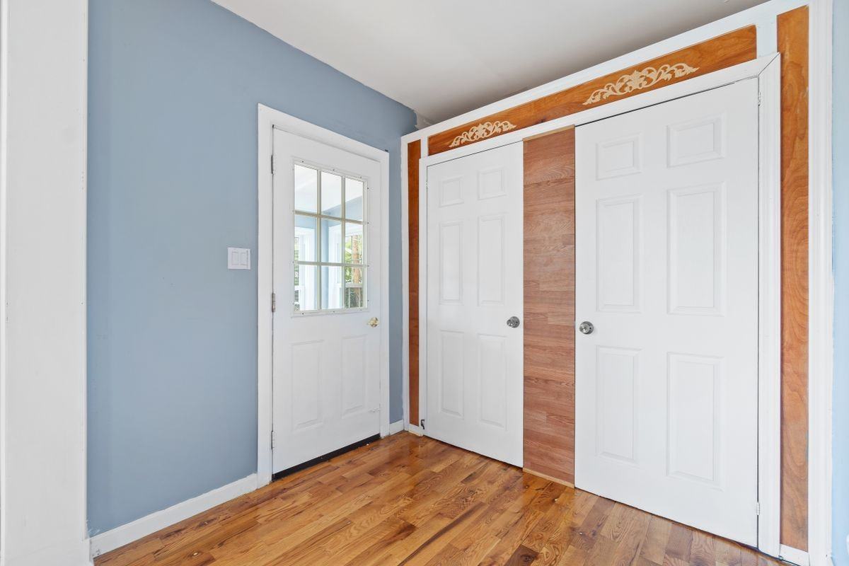 14 Treacy Ave - Photo 7 of 20