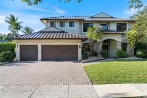 featured image of 15903 Sw 61st Ct