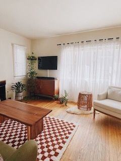 919 Medio Rd - Photo 3 of 19