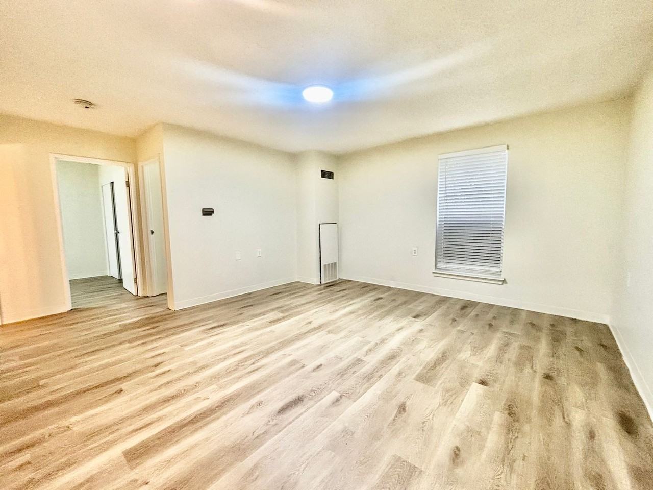 Immanuel Manor Apartments - Photo 7 of 28