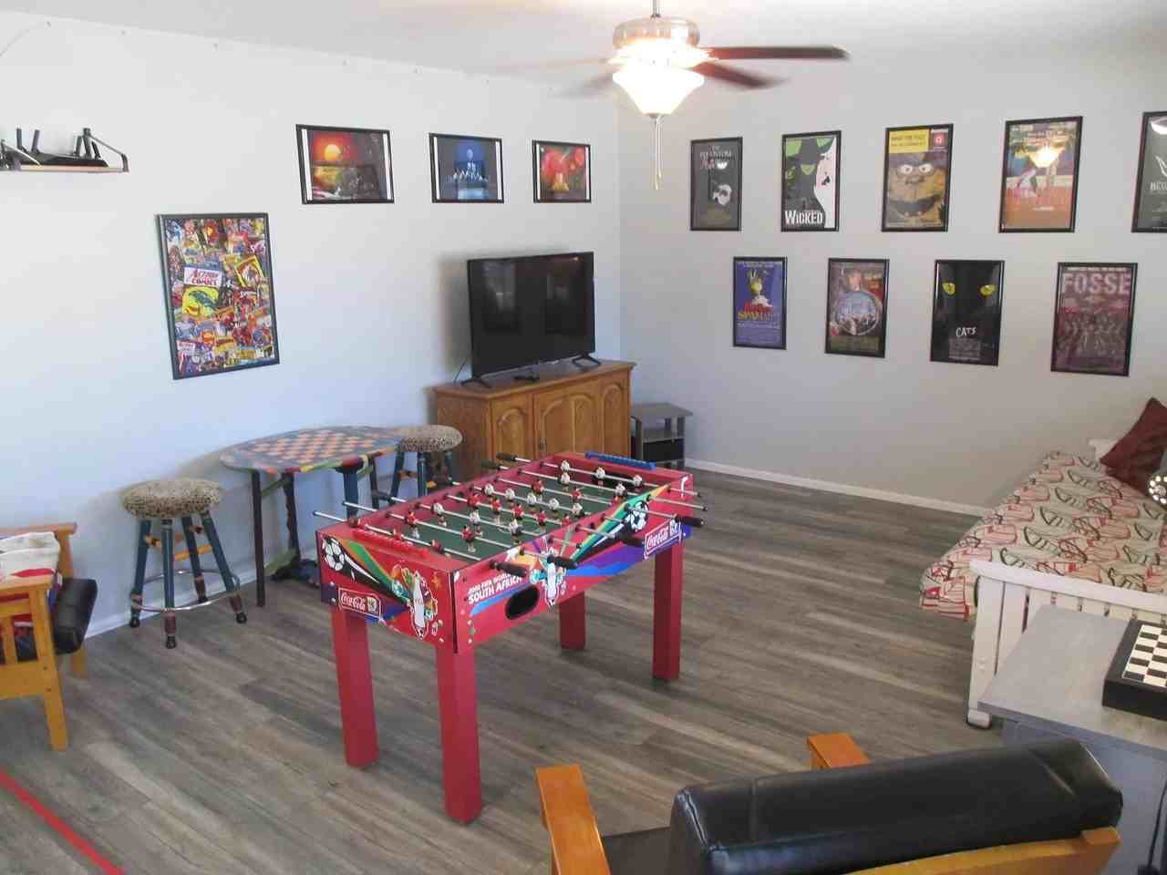 3829 West Caron Street - Photo 3 of 12