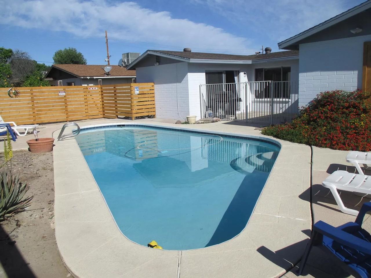 3829 West Caron Street - Photo 4 of 12