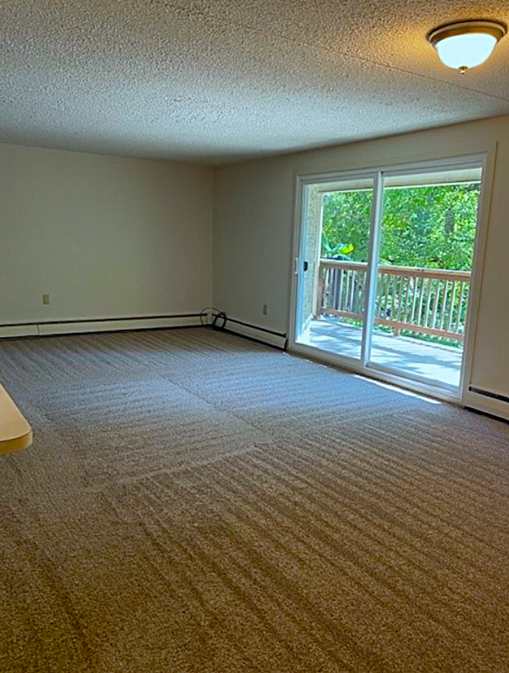 Juniper Hill Apartments - Photo 5 of 17