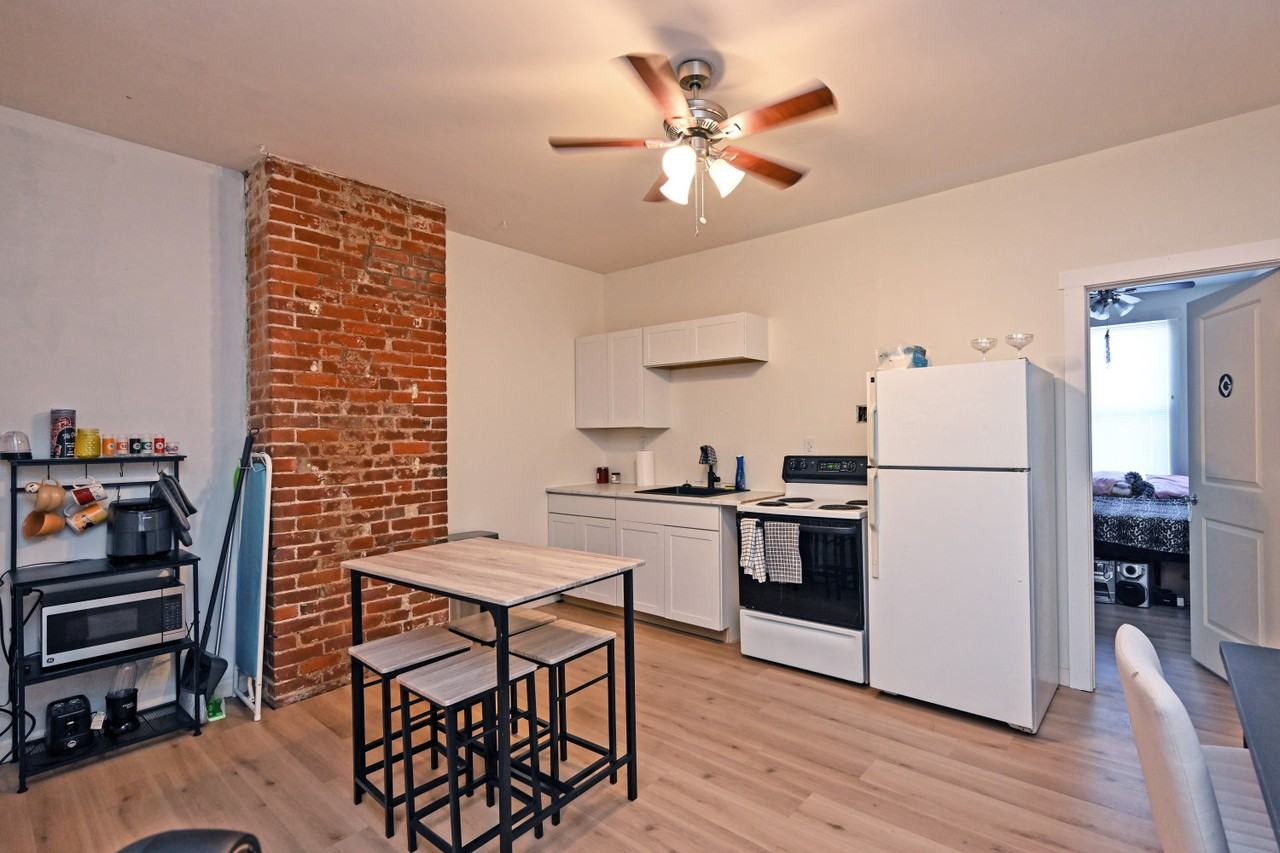 19 W Hollister St - Photo 4 of 29