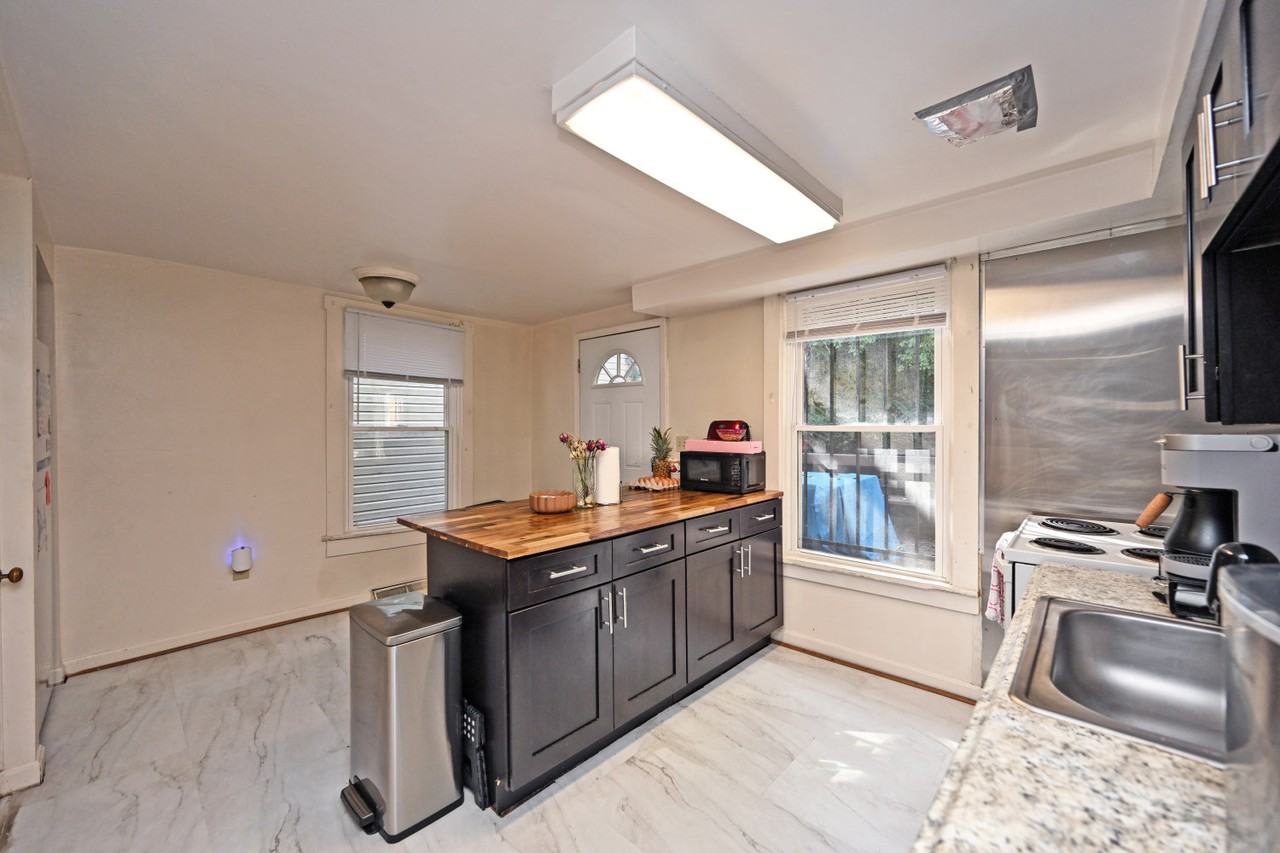 19 W Hollister St - Photo 7 of 29