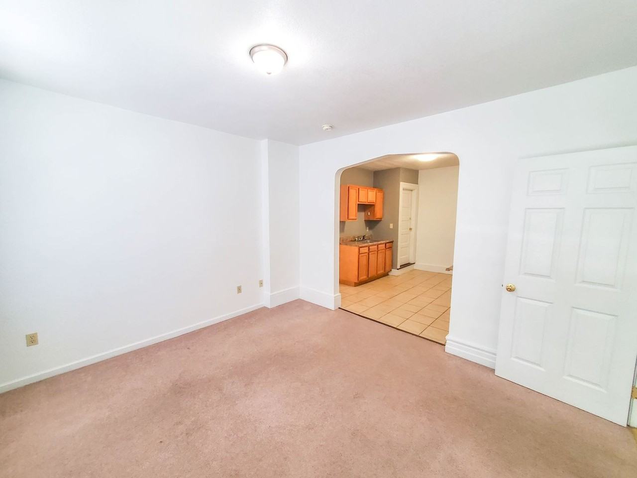 403w9th - Photo 2 of 9