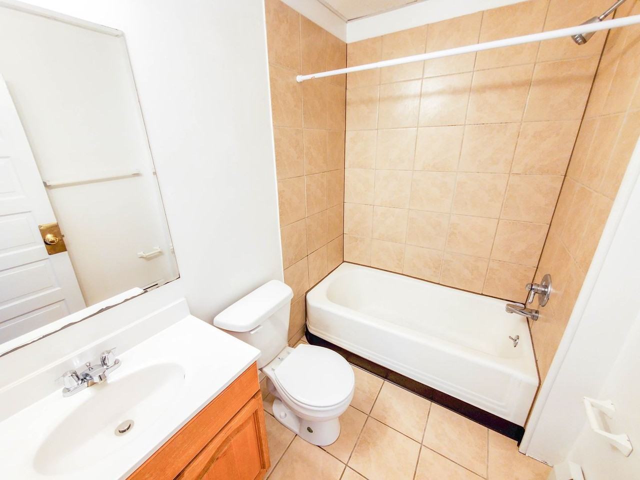 403w9th - Photo 6 of 9