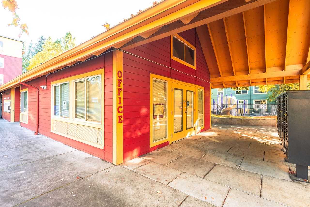 INCOME RESTRICTED Affordable Apartments in Hazelwood! - Photo 4 of 50