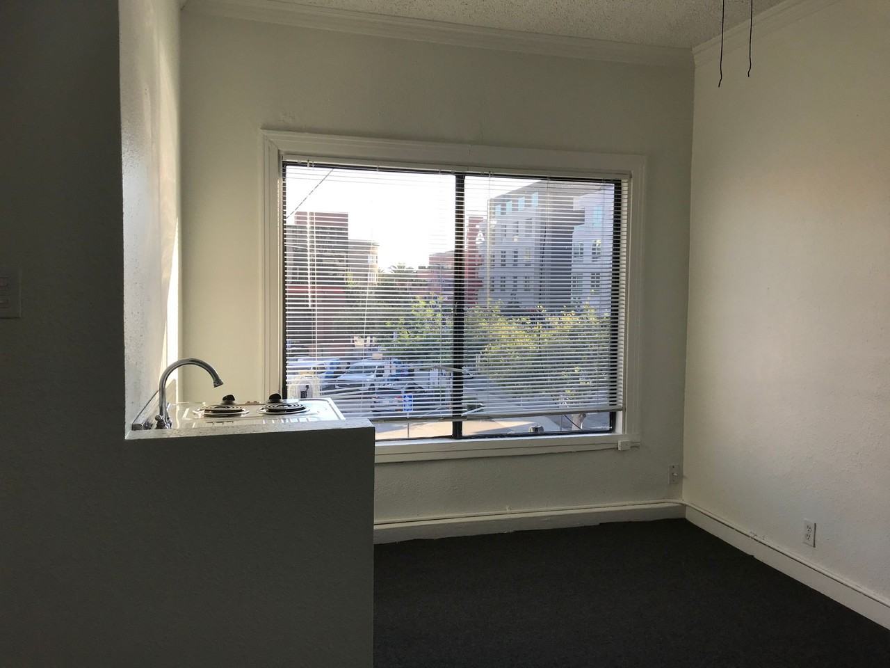 Charming Studio in The Heart Of Glendale - Photo 6 of 13