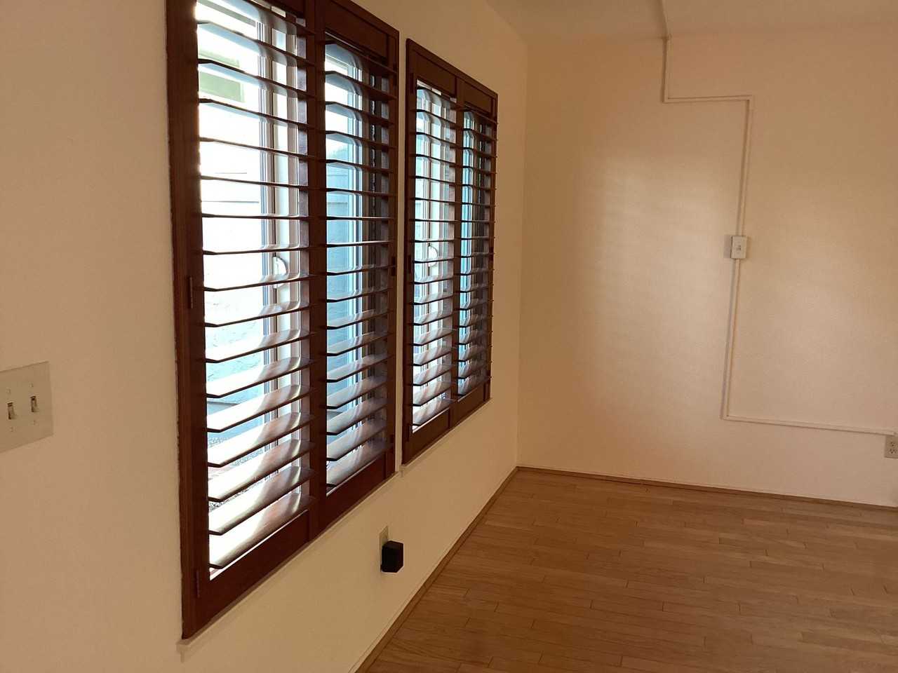 294 Barkentine Court - Photo 7 of 20