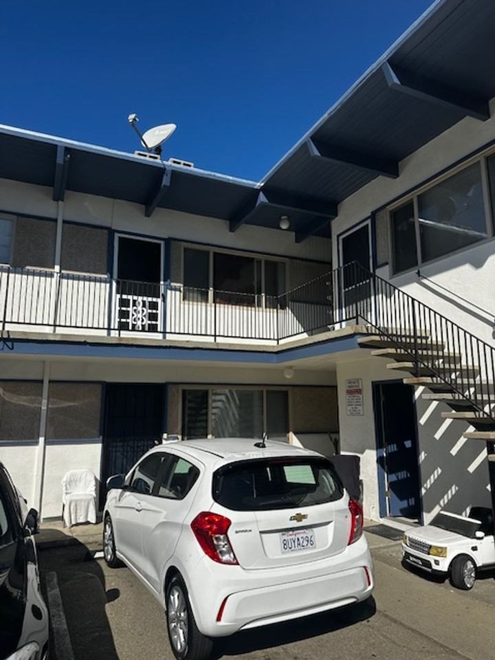 Pinole - Photo 2 of 3