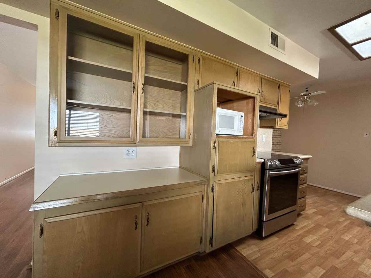 26970 Pinehurst Rd - Photo 4 of 18