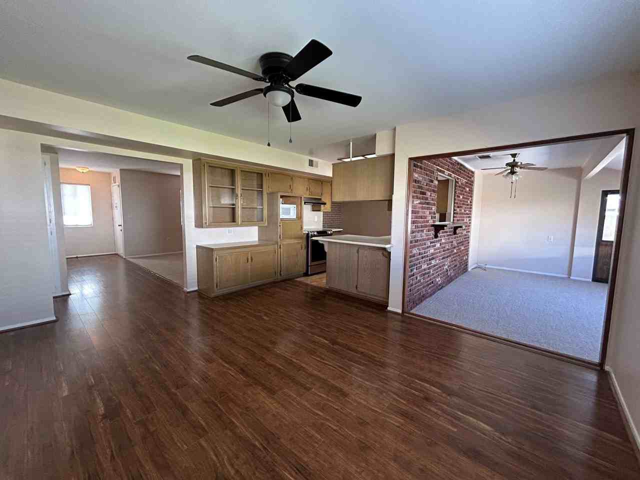 26970 Pinehurst Rd - Photo 6 of 18