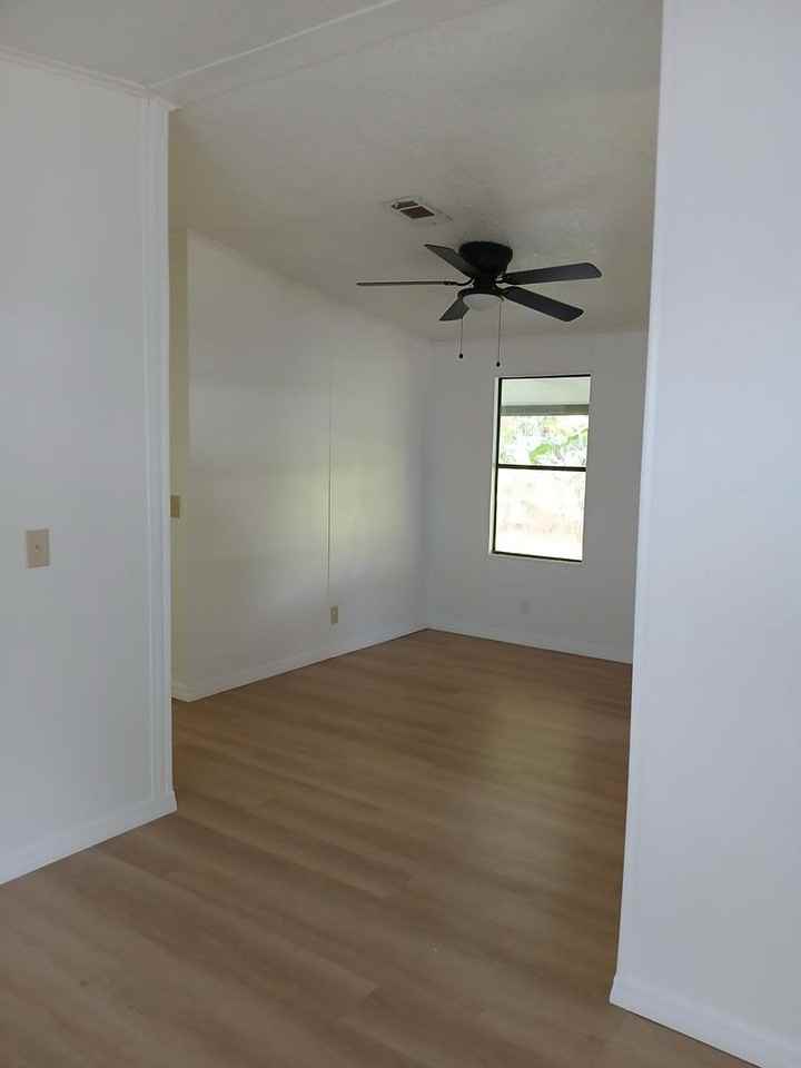 18709 16th Ave - Photo 6 of 9