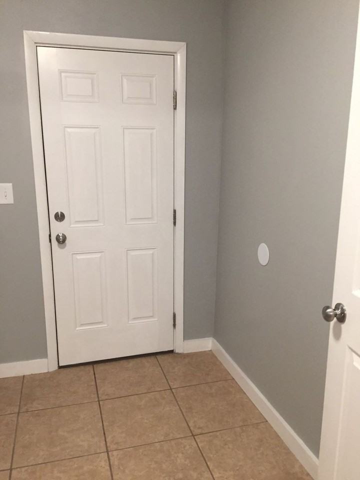 1123 West Maple Avenue - Photo 3 of 23