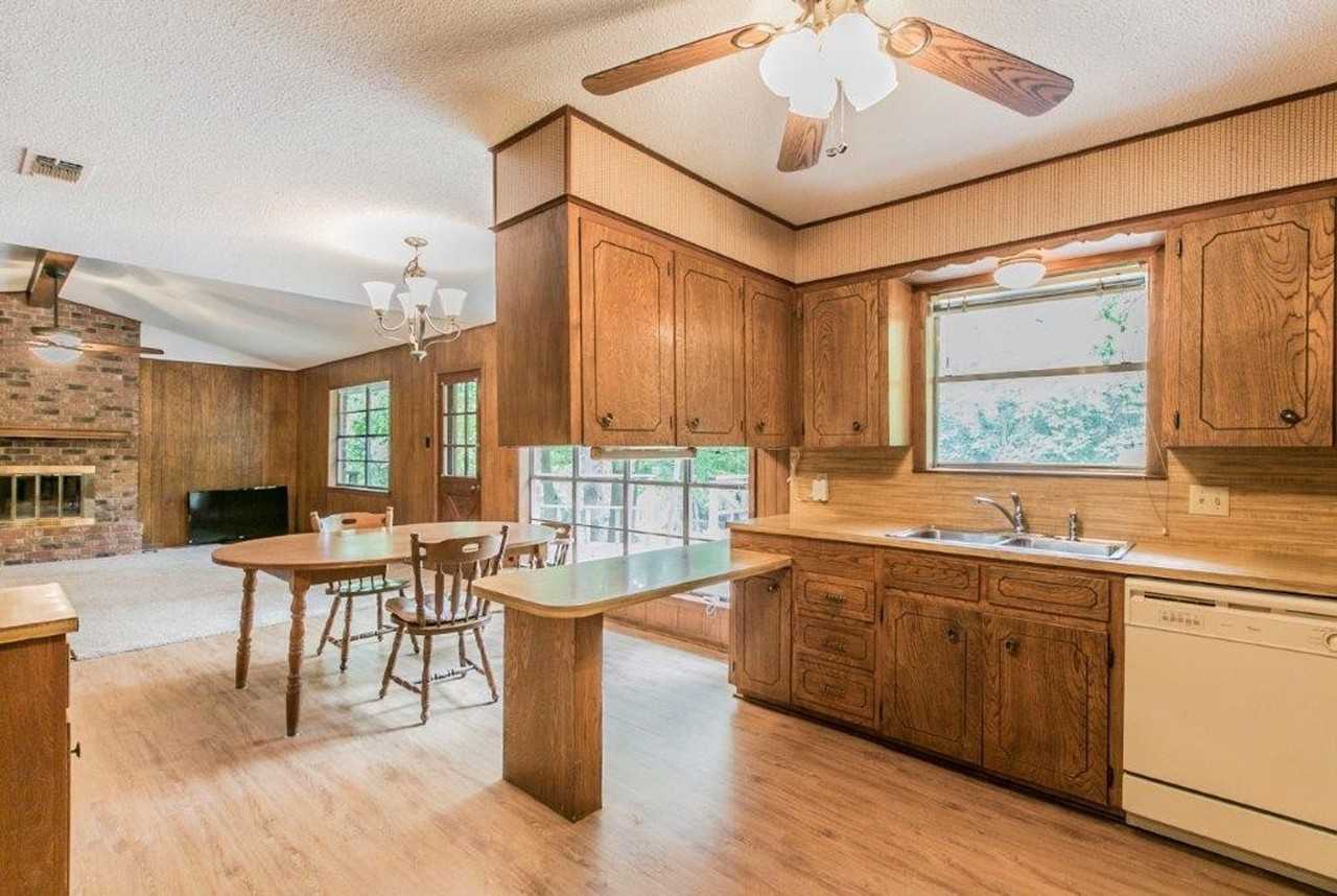 605 E 27th Ave - Photo 6 of 24