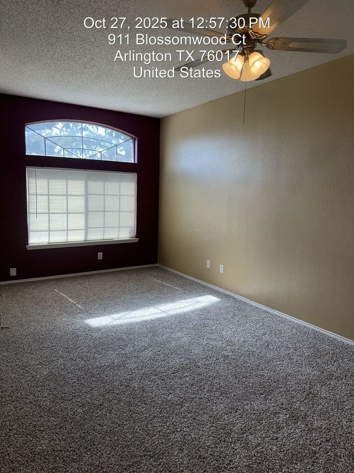 911 Blossomwood Ct - Photo 6 of 11