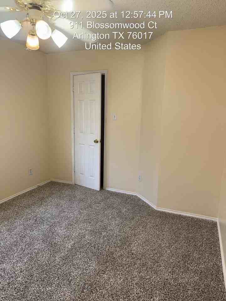 911 Blossomwood Ct - Photo 7 of 11