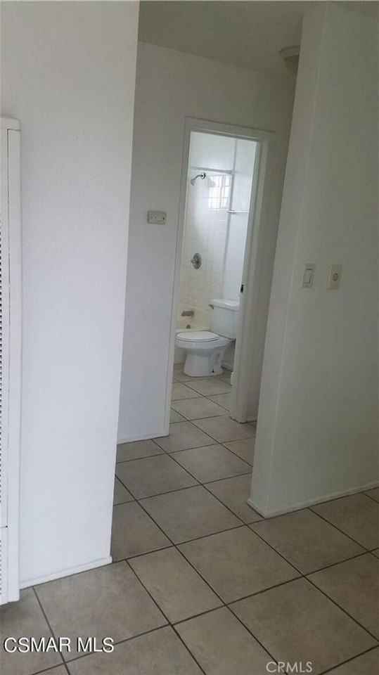 149 West C Street #B - Photo 2 of 8