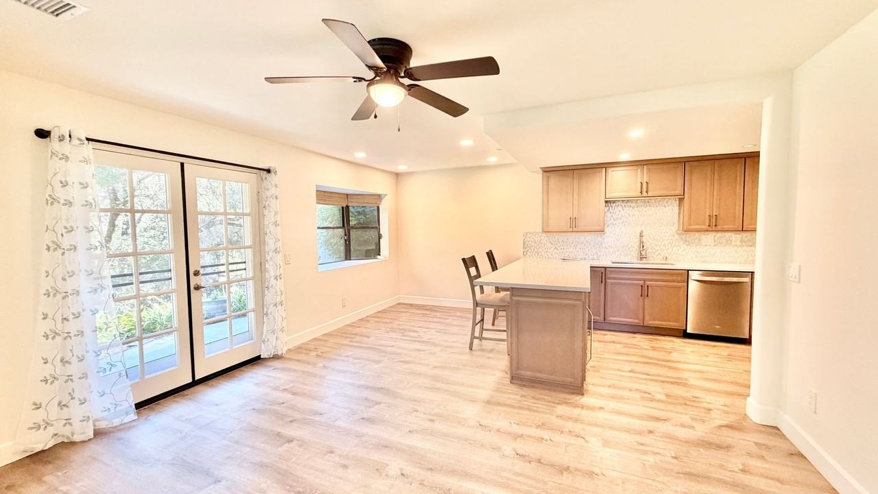 1718 Tecalote Drive #4 - Photo 6 of 49