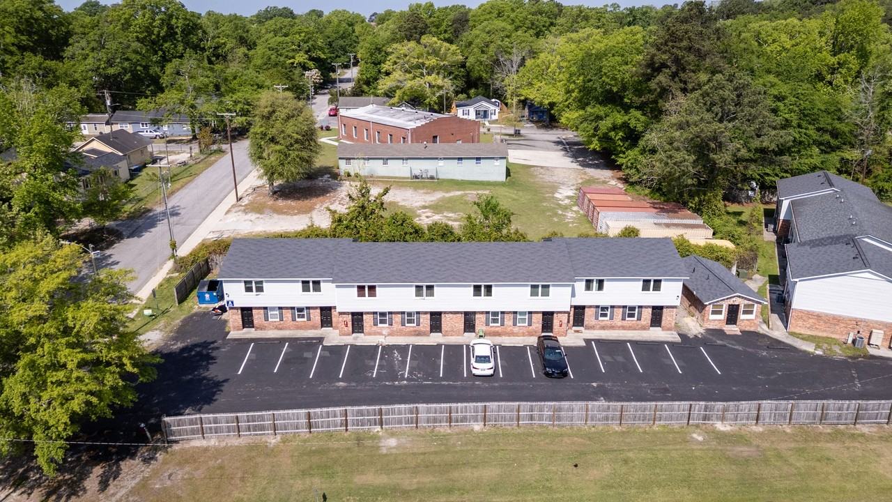 Schoolhouse - Photo 7 of 14