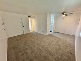 featured image of 1001 E Independence St