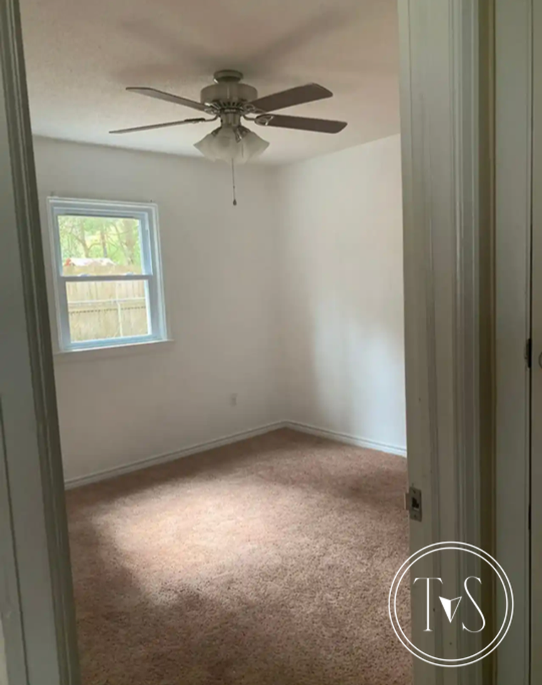 412 Patton Rd - Photo 3 of 11