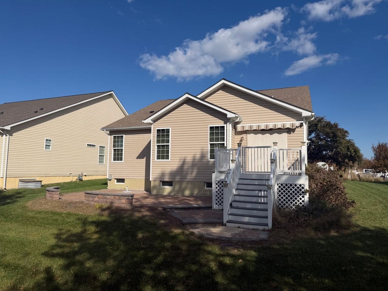 16402 Corkscrew Ct - Photo 2 of 4