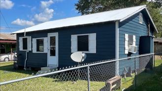 221 Gustave St - Photo 1 of 1