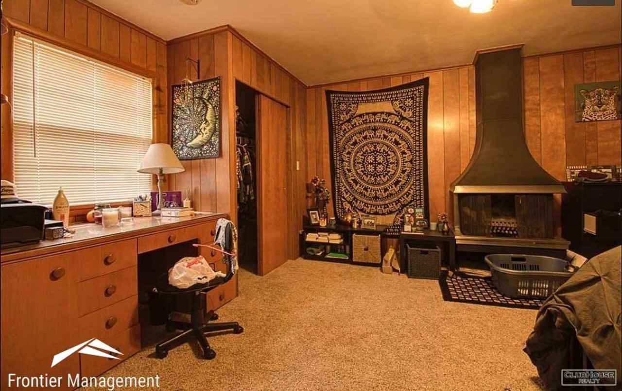 1539 Campus Rd - Photo 5 of 12