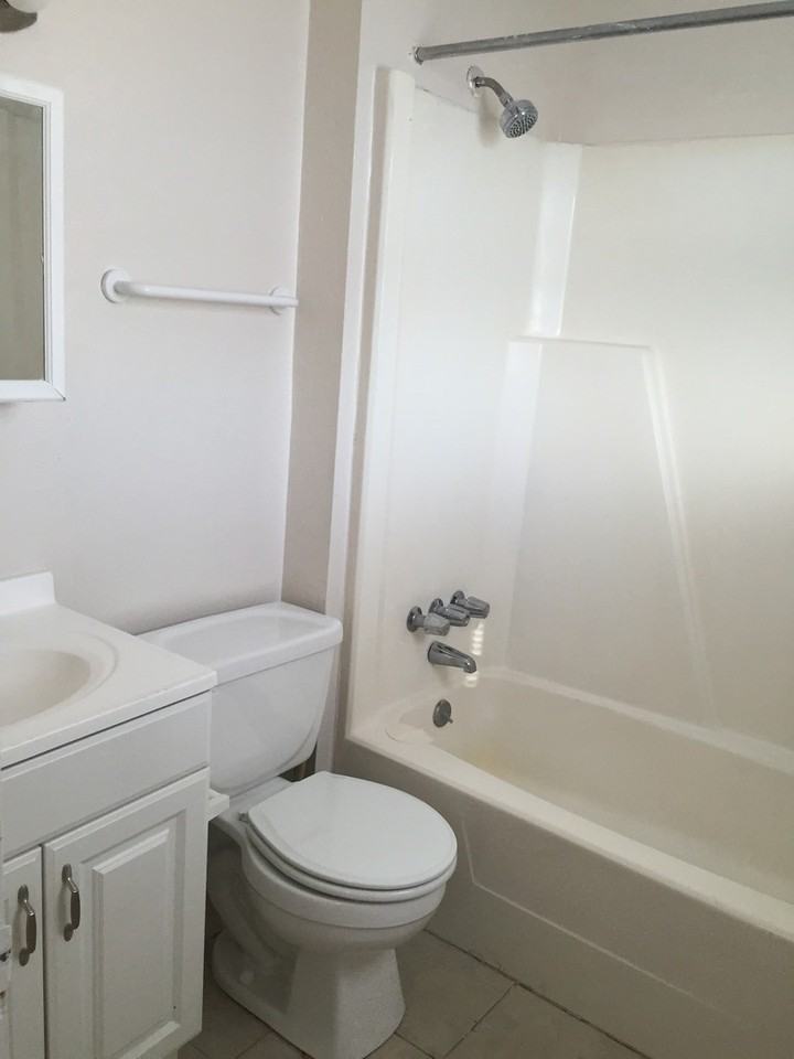 2312 Harvard Ave. - Photo 4 of 5