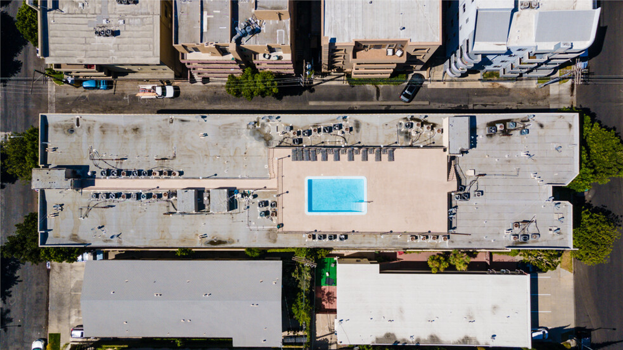 Hidden Gem in Beautiful Beverly Hills and West Hollywood - Photo 5 of 15