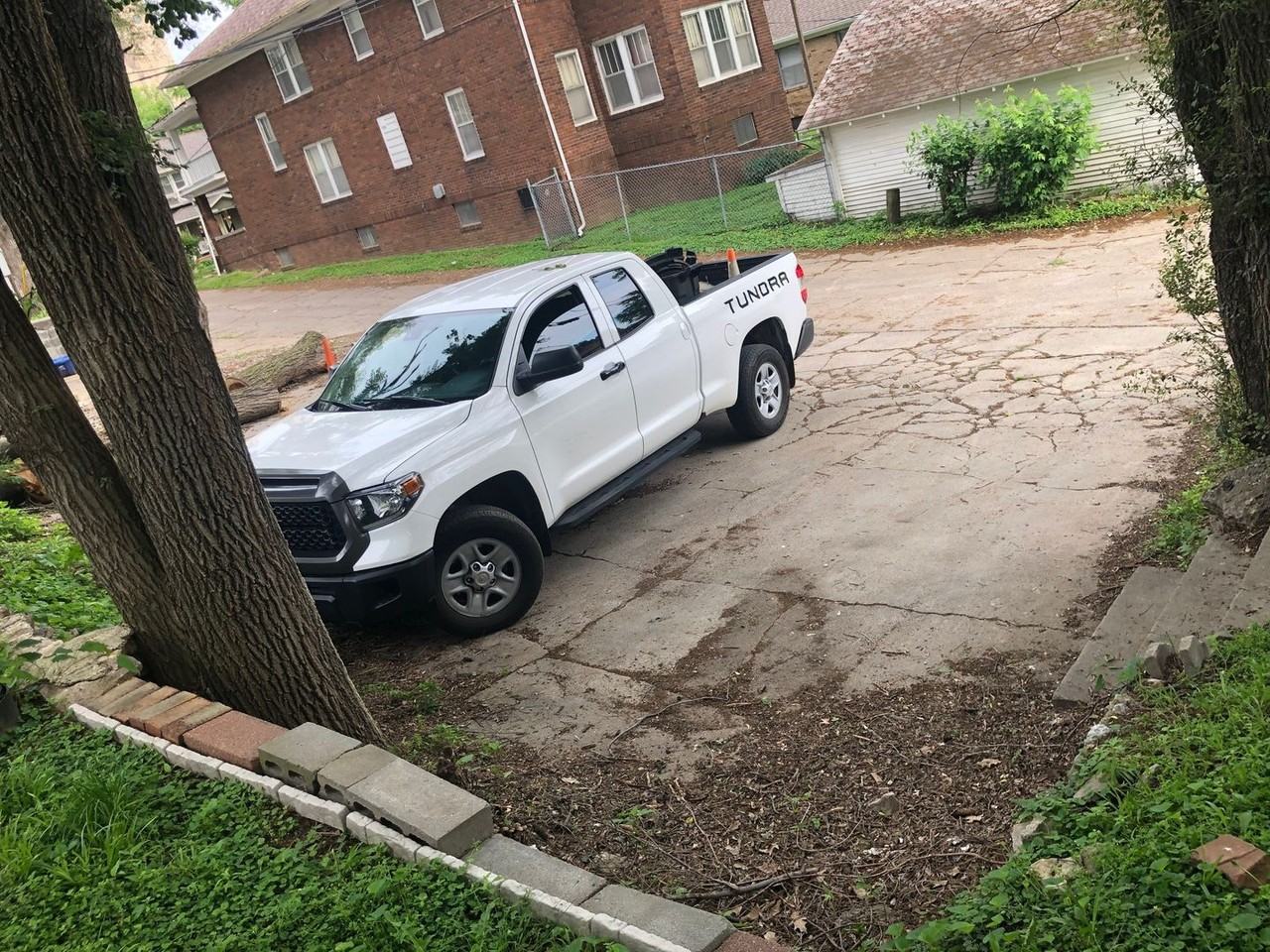 4157 Cuming St - Photo 4 of 20