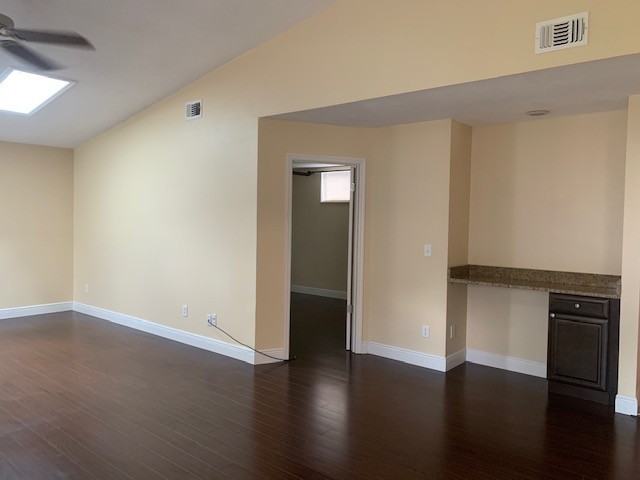 312 Bob White Ct - Photo 3 of 13