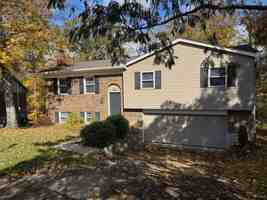featured image of 828 Pinehurst Dr