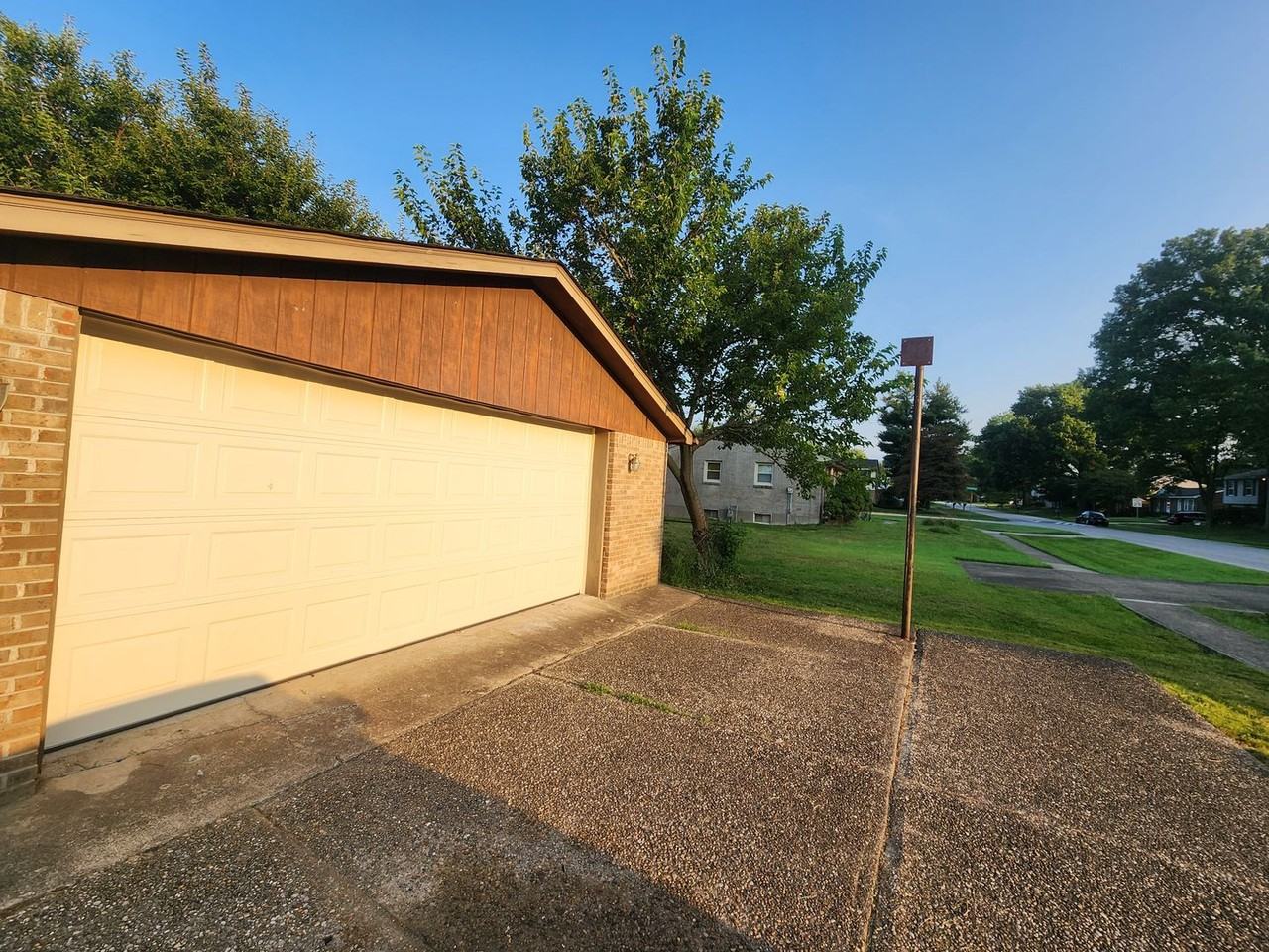 1700 Cimmaron Trail - Photo 3 of 27