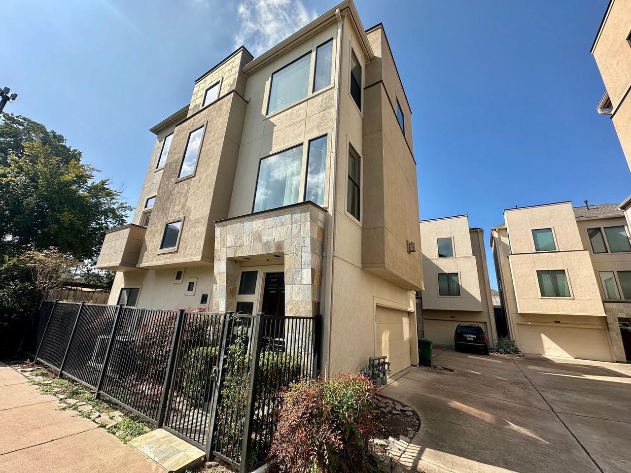 1205 Birdsall Street